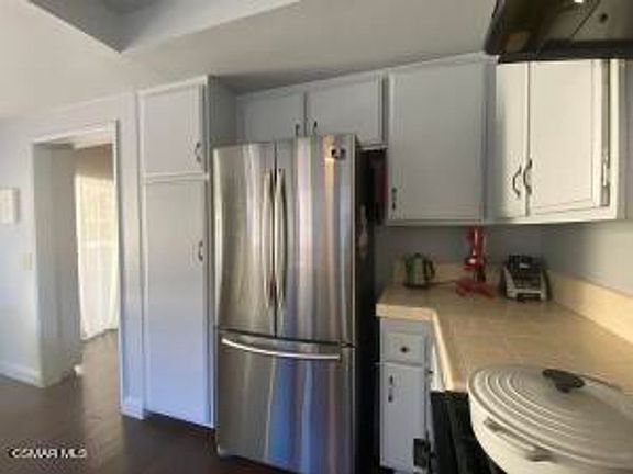 3rd image of 609 Via Novella