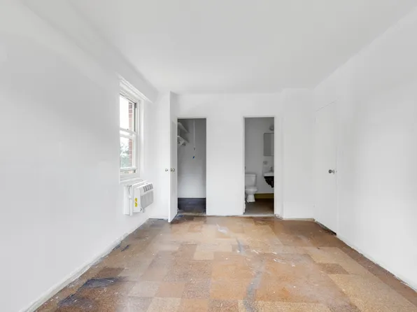 2928 West Fifth Street image 17 of 21