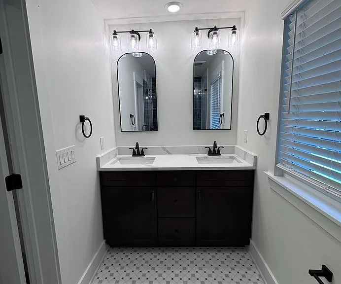 Dual Vanity master bath