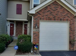 5509 Liam Ct #5509, Carpentersville, IL 60110