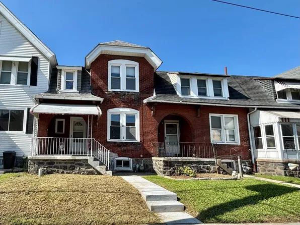 17 Walnut St, Marcus Hook, PA 19061