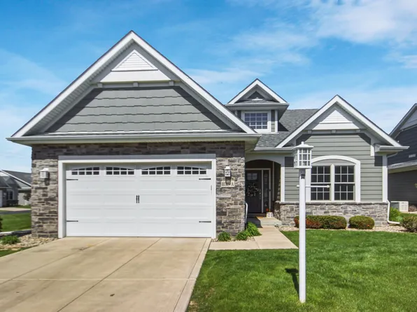 10315 White Sand Ln #A, Saint John, IN 46373