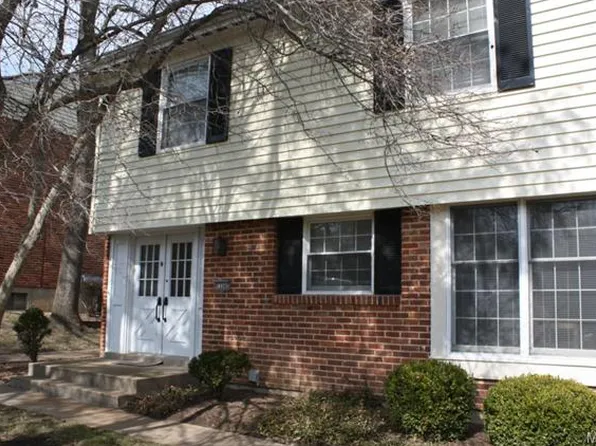 13342 La Barge Dr, Saint Louis, MO 63141