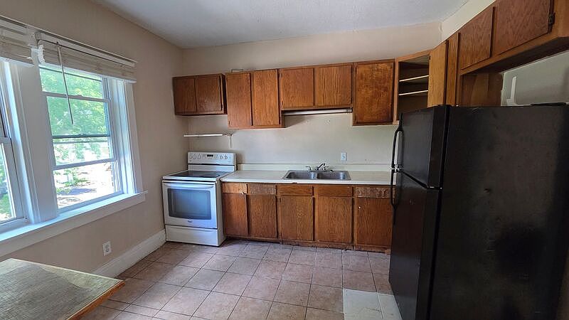 1st image of 726-730 Genesee St Unit 3