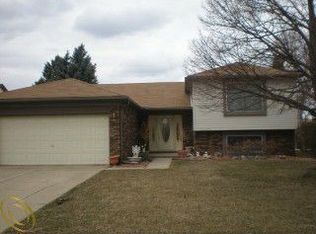 13845 Harbour Ct, Sterling Heights, MI 48312