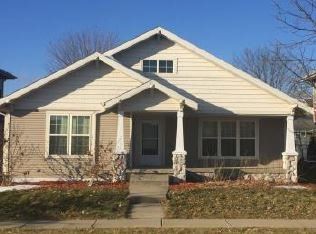 1624 Sky Blue Dr, Sun Prairie, WI 53590