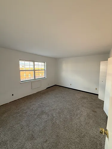300 Palisade Ave #B16 Photo 1