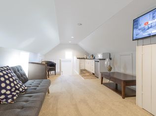 924 N 92nd St #A, Seattle, WA 98103