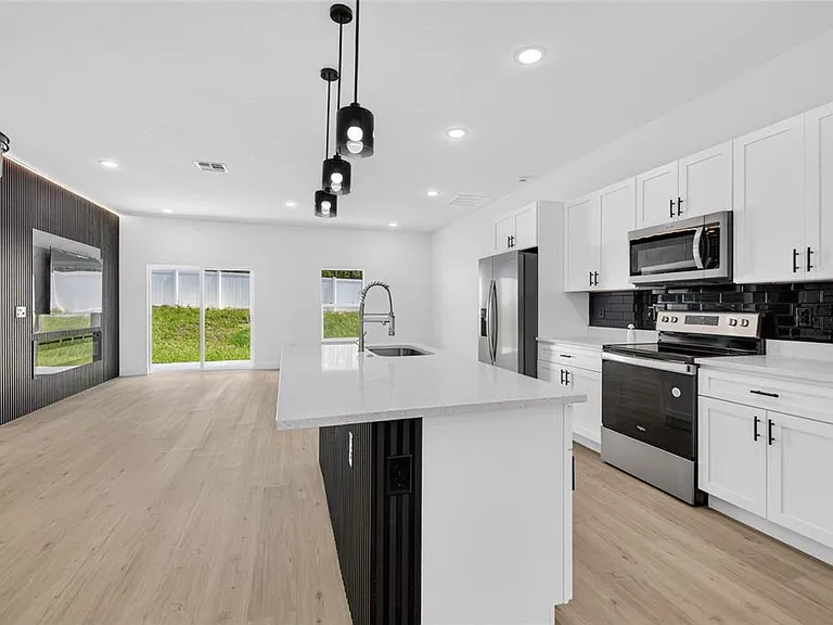 7883 SW 138th Street Rd — Photo 7
