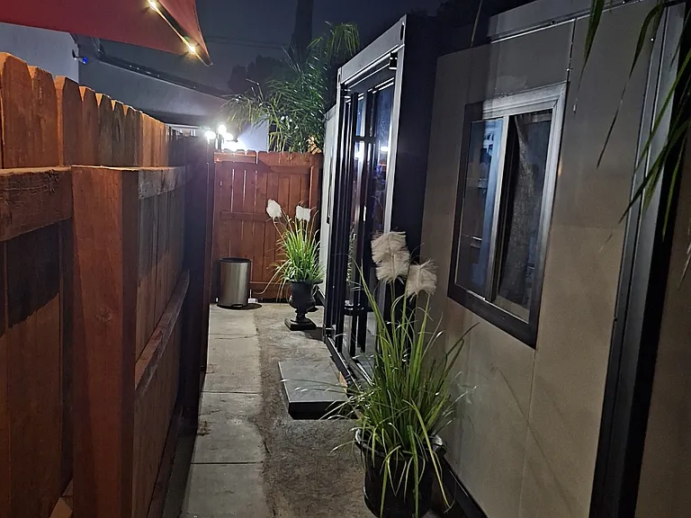 3438 N Mayfield Ave #B — Photo 11