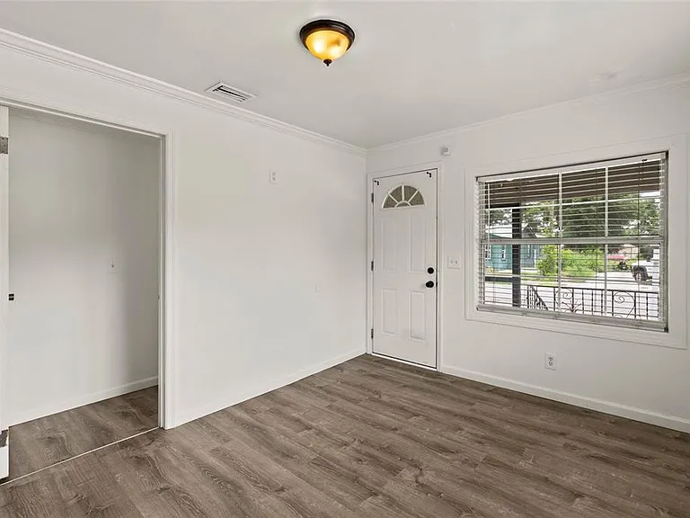 1605 E 29th Ave — Photo 21