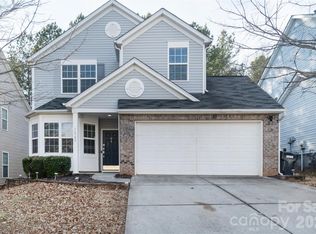 16708 Prairie Falcon Ln, Charlotte, NC 28278