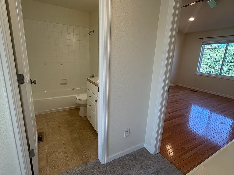 320 Strasburg Dr #A9 — Photo 21