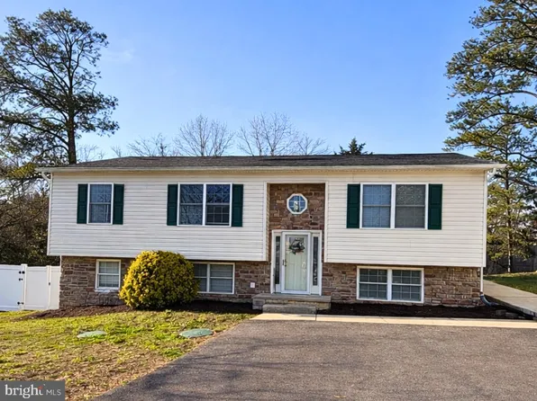 23260 Hilltop Dr, Bushwood, MD 20618