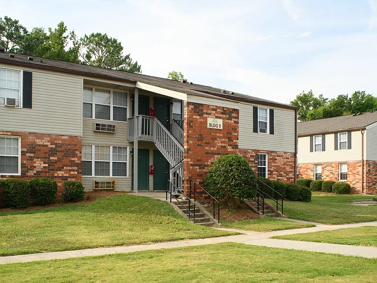 901 Colleton St — Photo 21