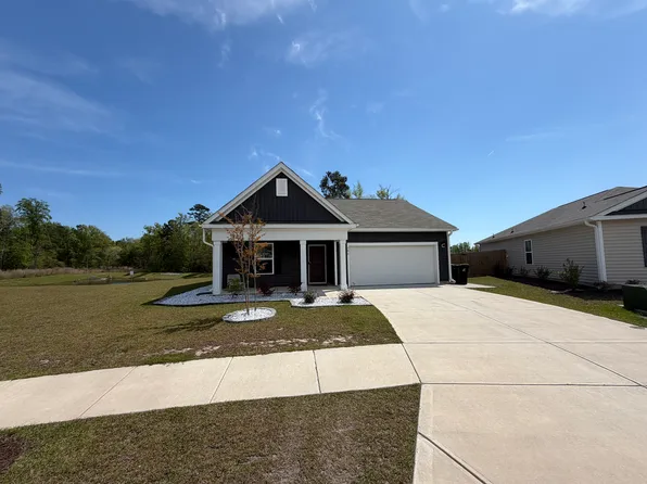 306 Azimuth Dr, Surf City, NC 28445