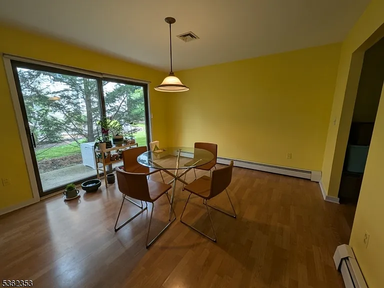 76 Stryker Ct — Photo 5