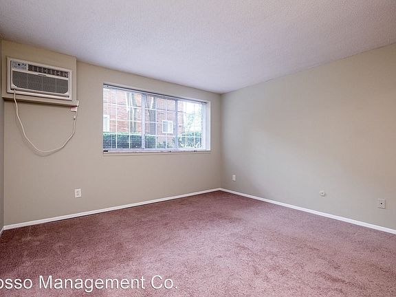 4th image of 670 Ann St #102