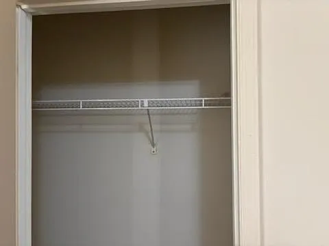 4325 Lincolndale Dr — Photo 10