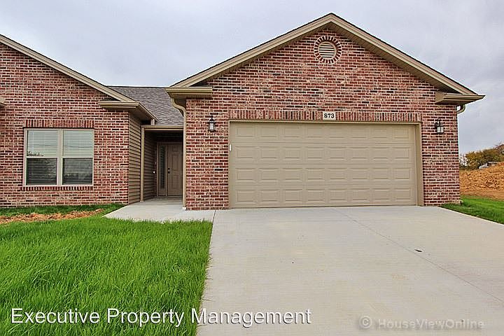 1st image of 873 Broadridge Dr