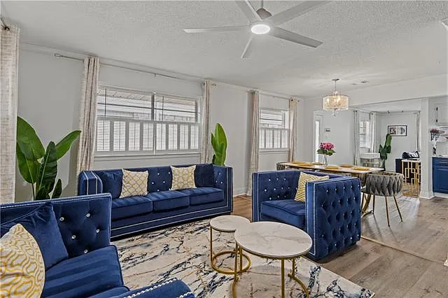 3511 Hyman Pl — Photo 3