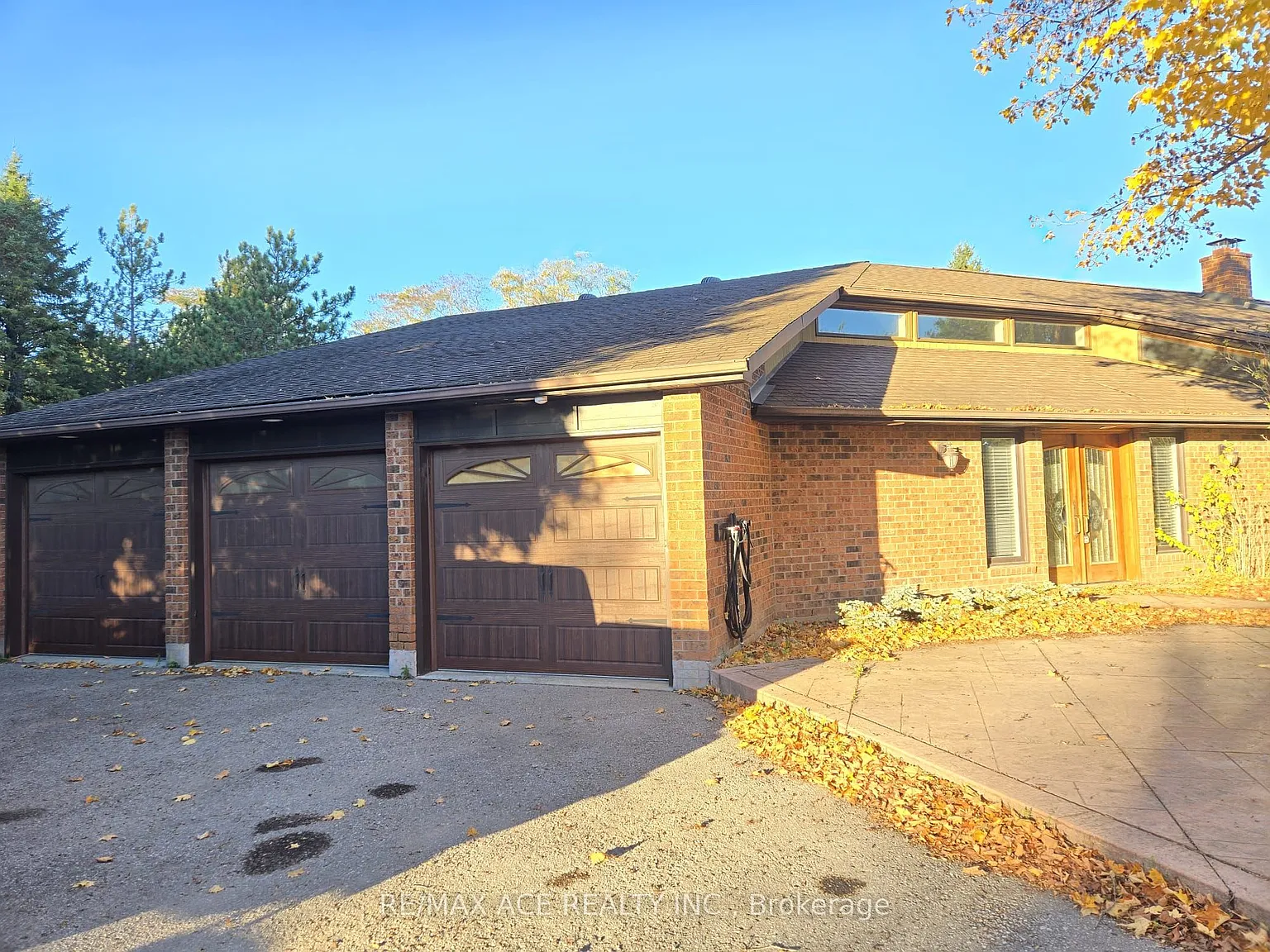 2 bed, $2,450 — Photo 2