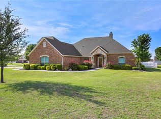 2900 Aston Meadows Dr, Haslet, TX 76052