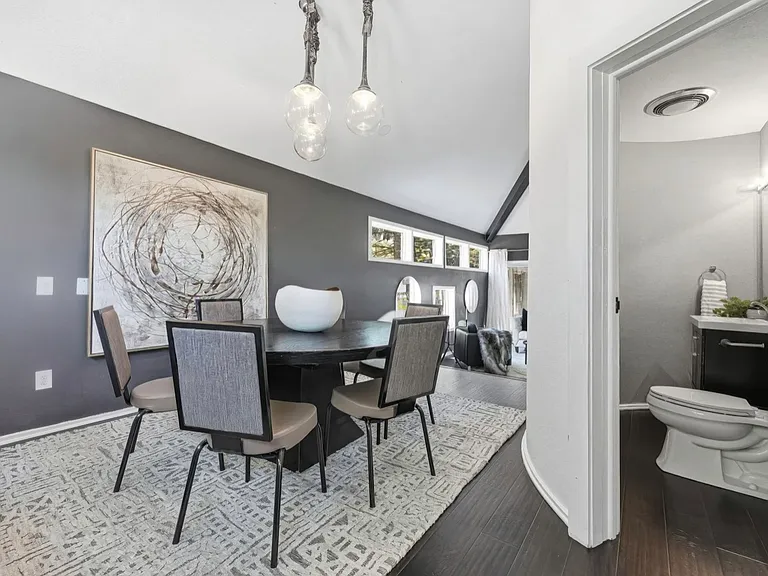 8575 Torwoodlee Ct — Photo 19