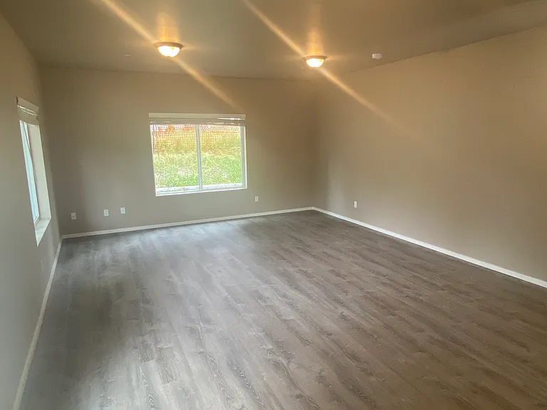 Townhomes at University Place LLC — Photo 7