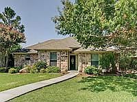 1st image of 125 Deann Dr