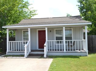 1013 Fairview Ave, College Station, TX 77840