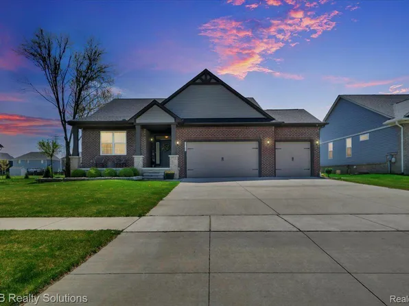 13182 Savannah Dr, Romeo, MI 48065