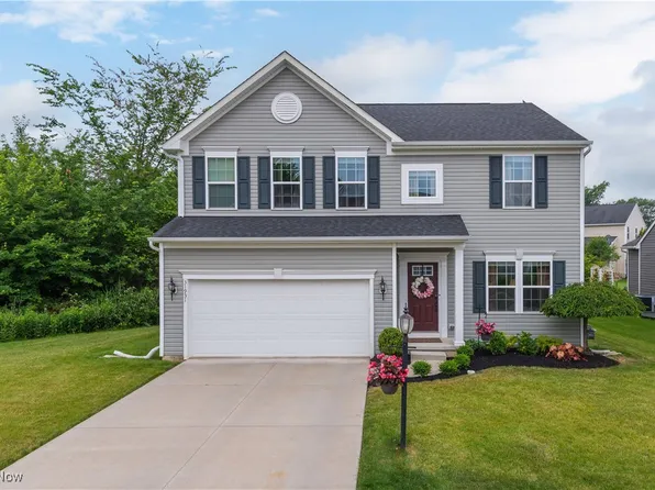 31931 Rustic Rdg, North Ridgeville, OH 44039