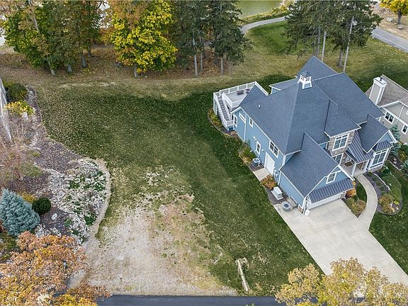 2nd image of 2923 N Sanctuary Dr #12