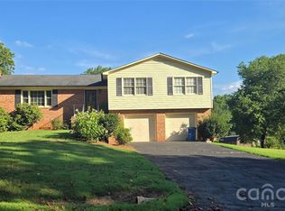131 N Morvue Loop, Statesville, NC 28625