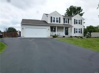 8758 Lovere Trl, Cicero, NY 13039