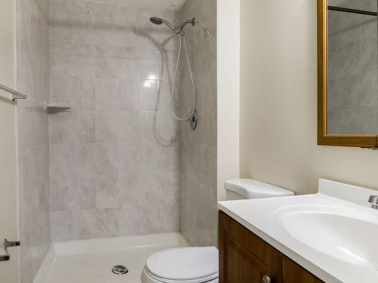 8122 Greenspring Valley Rd — Photo 10