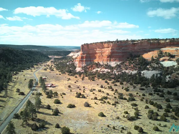 8 E Lobo Rd, Ramah, NM 87321