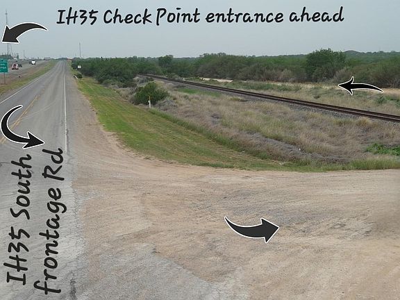2nd image of 1719 County Road 104