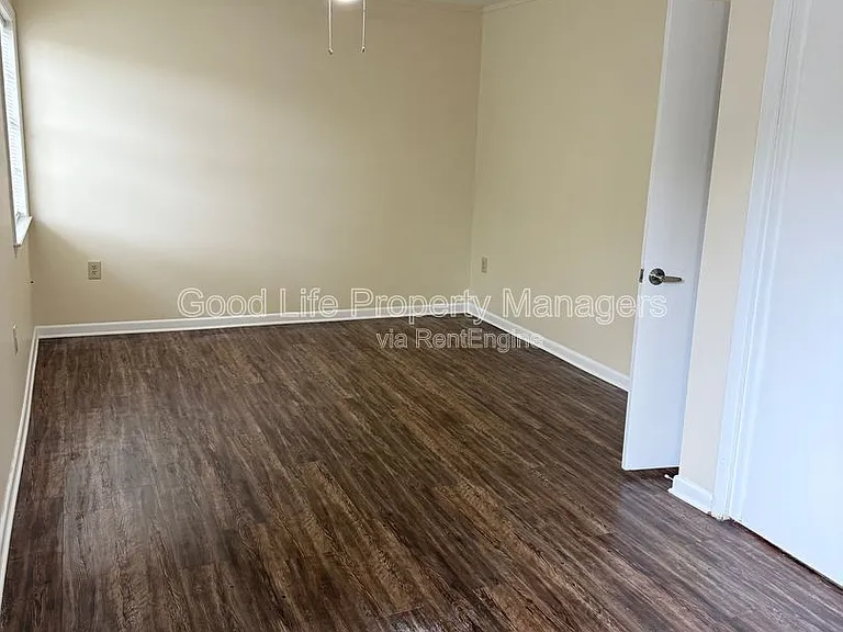 1103 N 15th Ave #104 — Photo 8