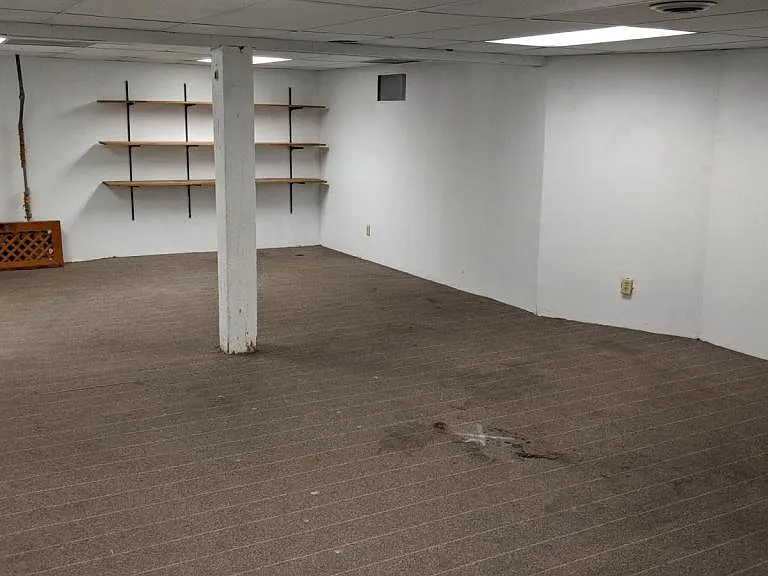 904 Vine St — Photo 27