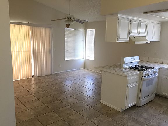 2nd image of 12346 Sandstone Cir