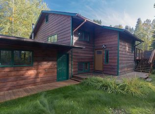 609 Chena Ridge Rd, Fairbanks, AK 99709