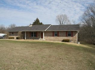 191 Heritage Hills Ln, Troy, MO 63379