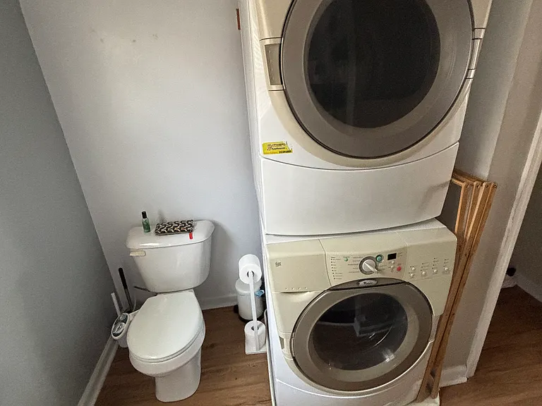 1921 Ruckle St #1/2 — Photo 8