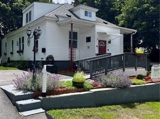 35 Manila Ave, Woonsocket, RI 02895