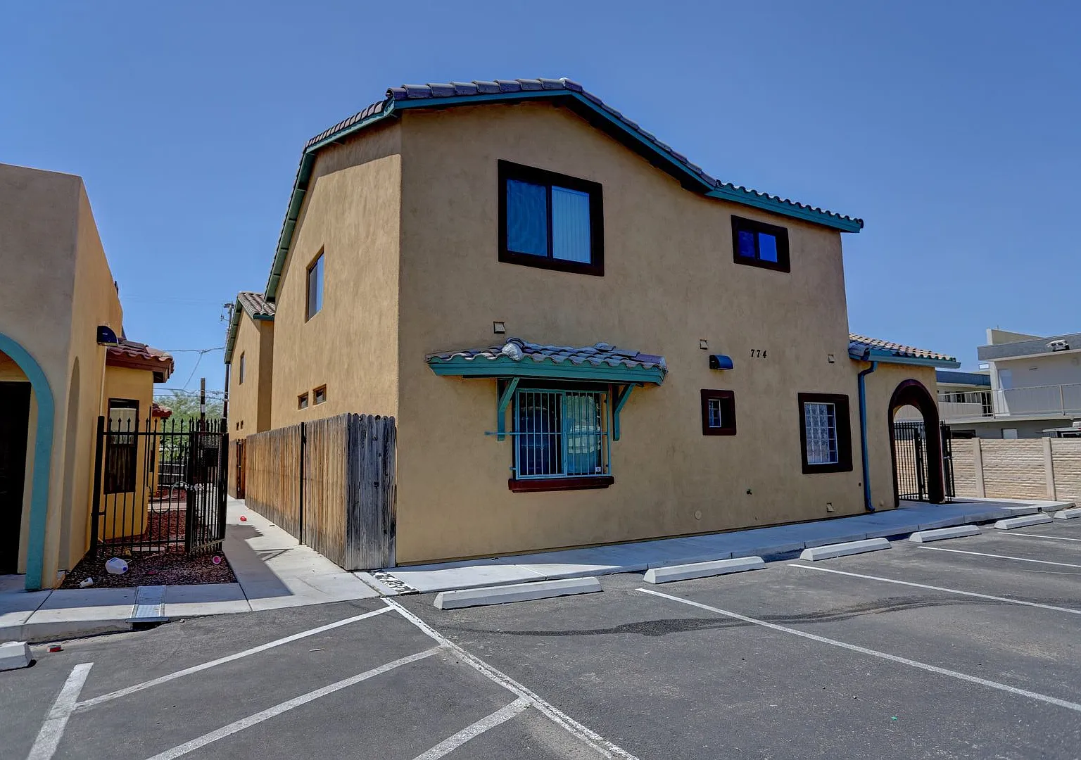 The Compound — Photo 2
