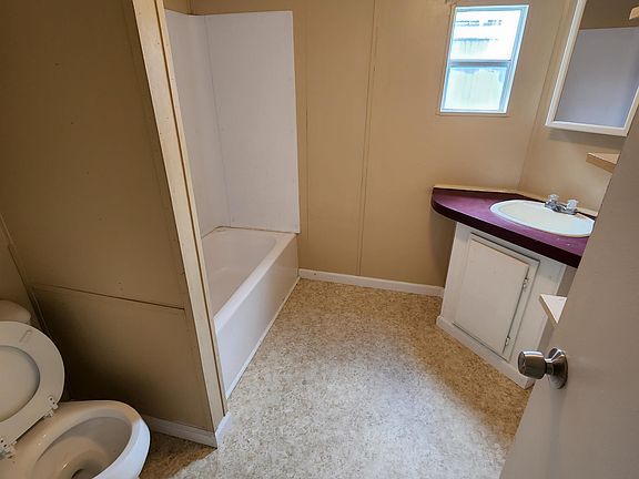 2nd image of 9500 Hausmond Way #Rv21