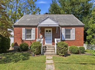 4 Gambier Cir, Cincinnati, OH 45218