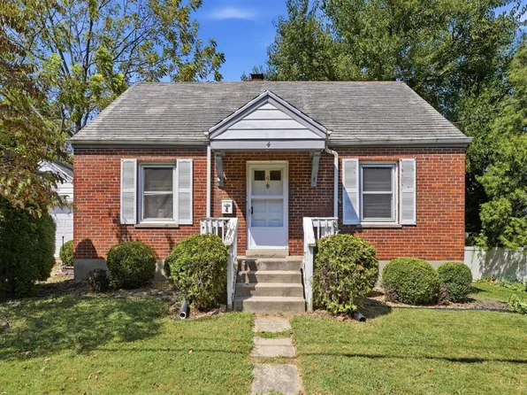 4 Gambier Cir, Cincinnati, OH 45218